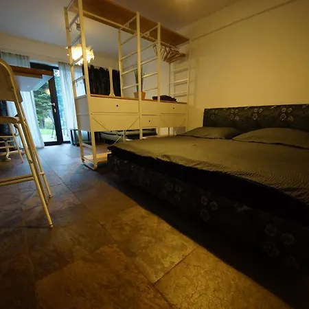 شقة Ruhe Oase Mit Tollem Fernblick Inmitten Der *